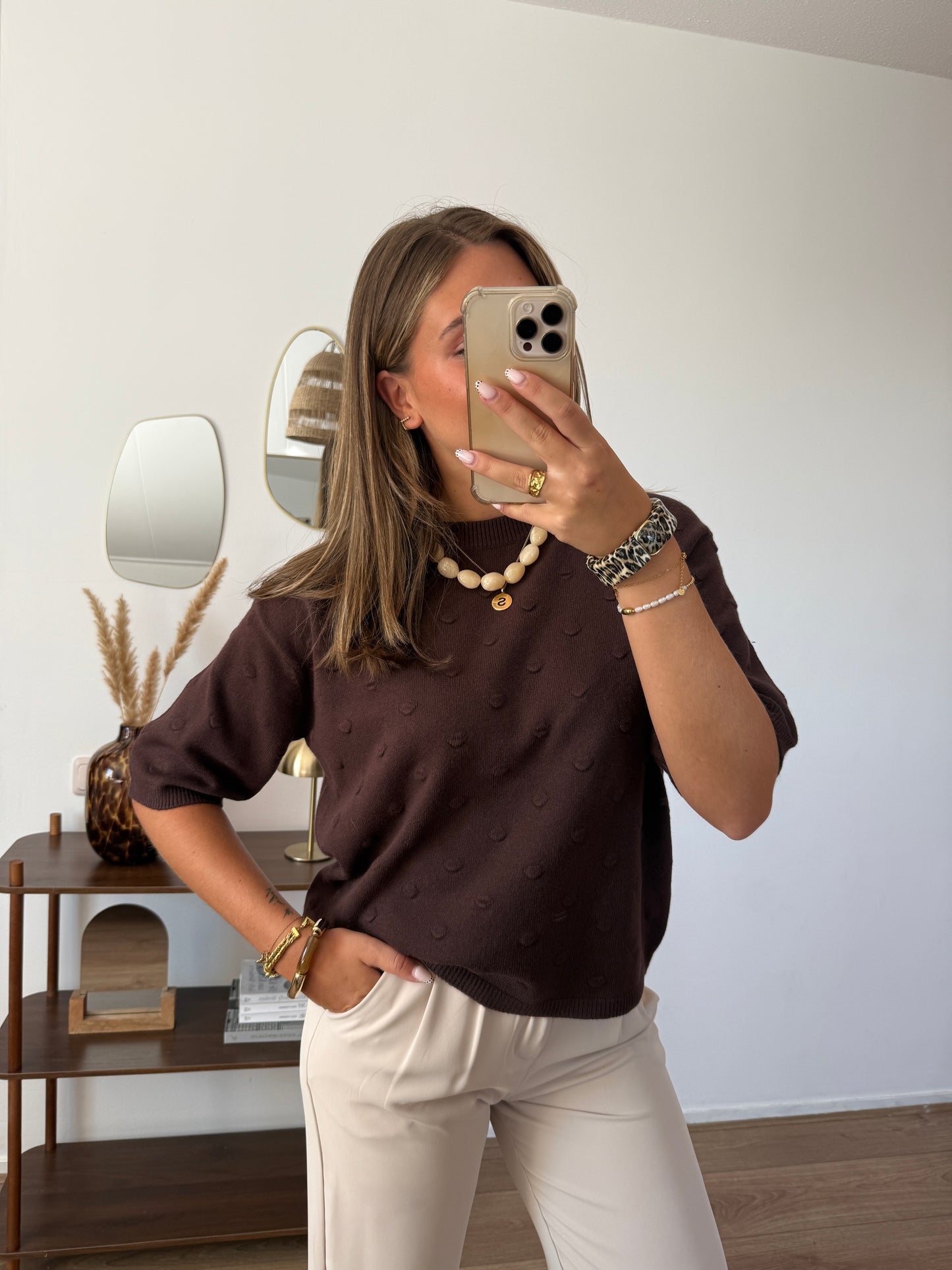 Truitje met details - Bruin