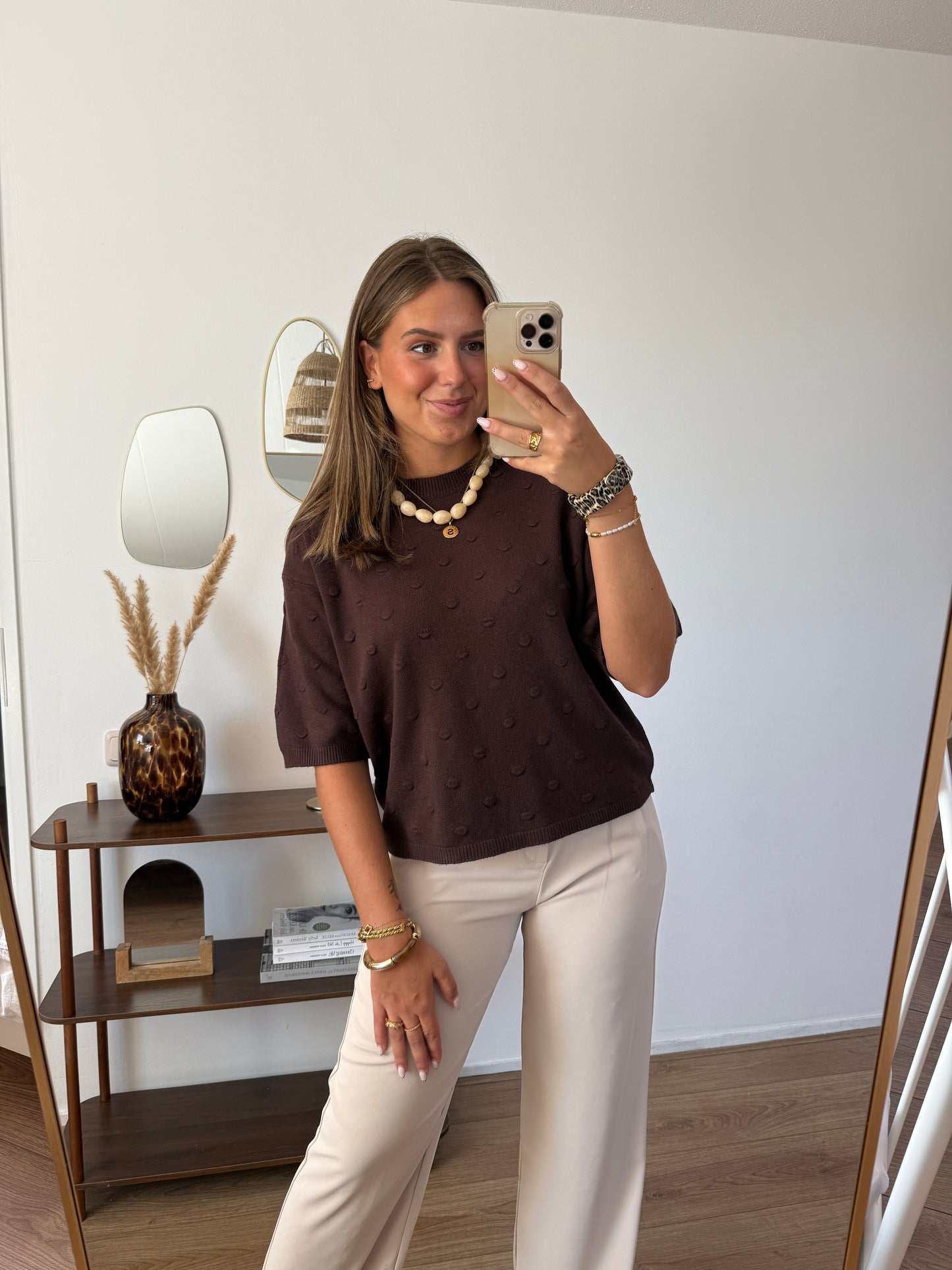 Truitje met details - Bruin