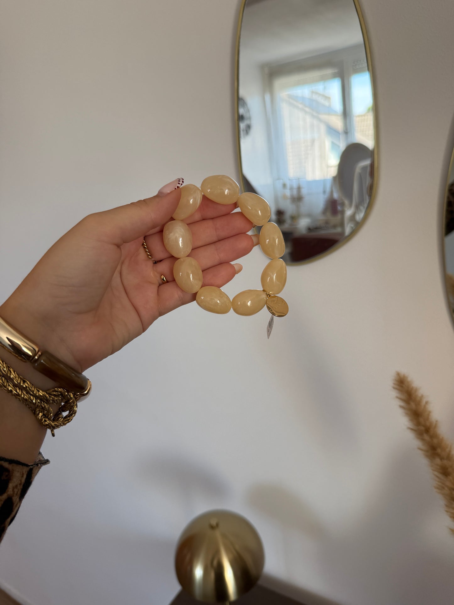 Armband met steen - Beige