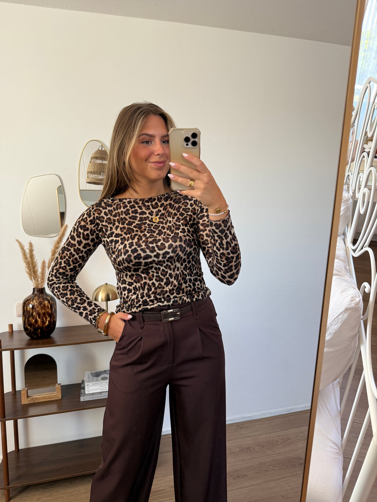 Pantalon met elastiek en riem - Bruin