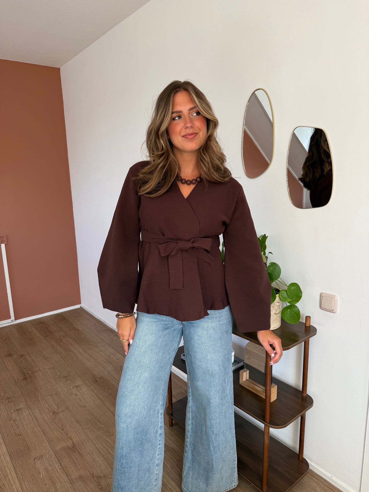 Overslag vest met ballon mouw - Choco bruin