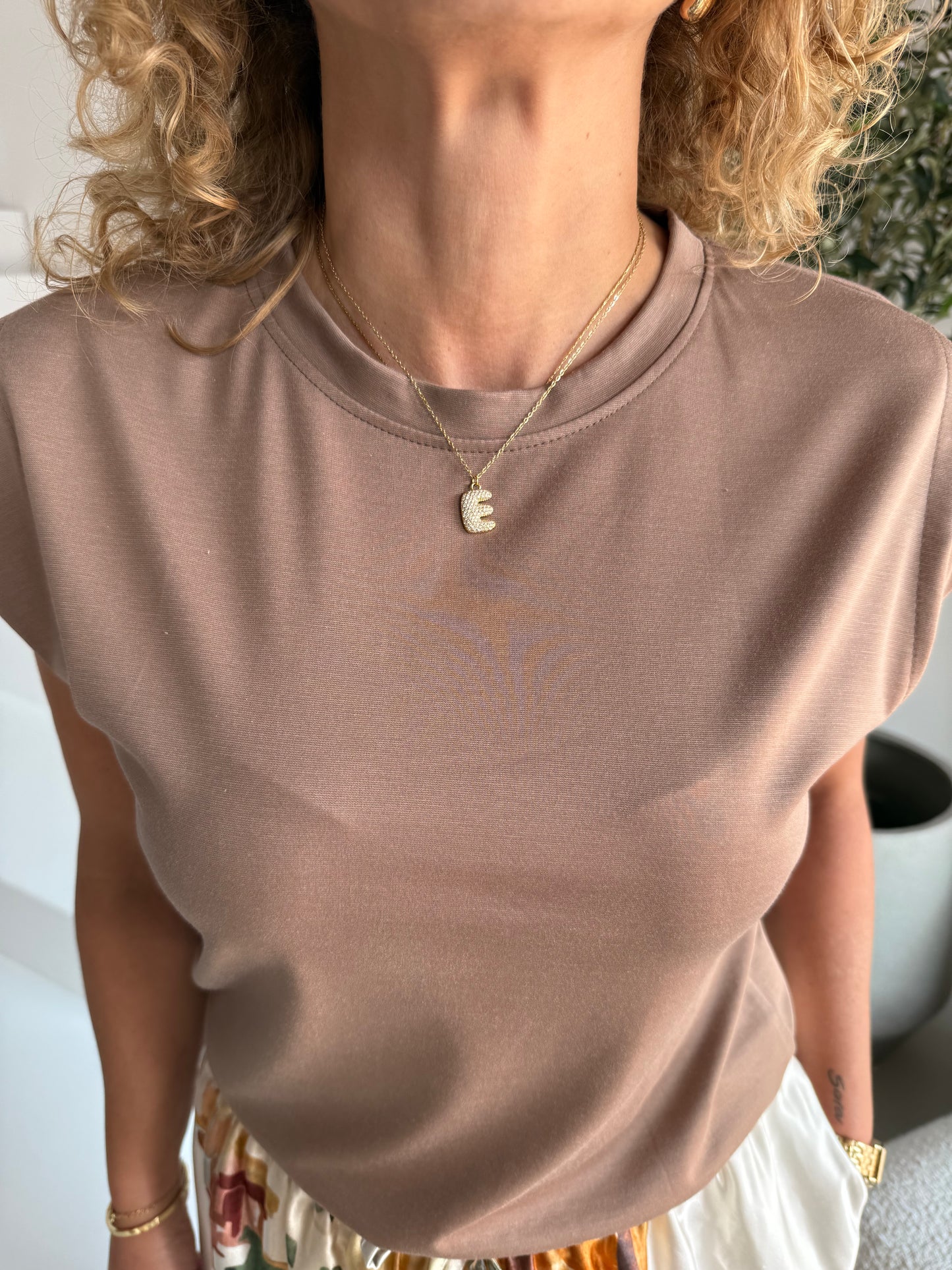 T-shirts met opgewekt mouwtje - Bruin