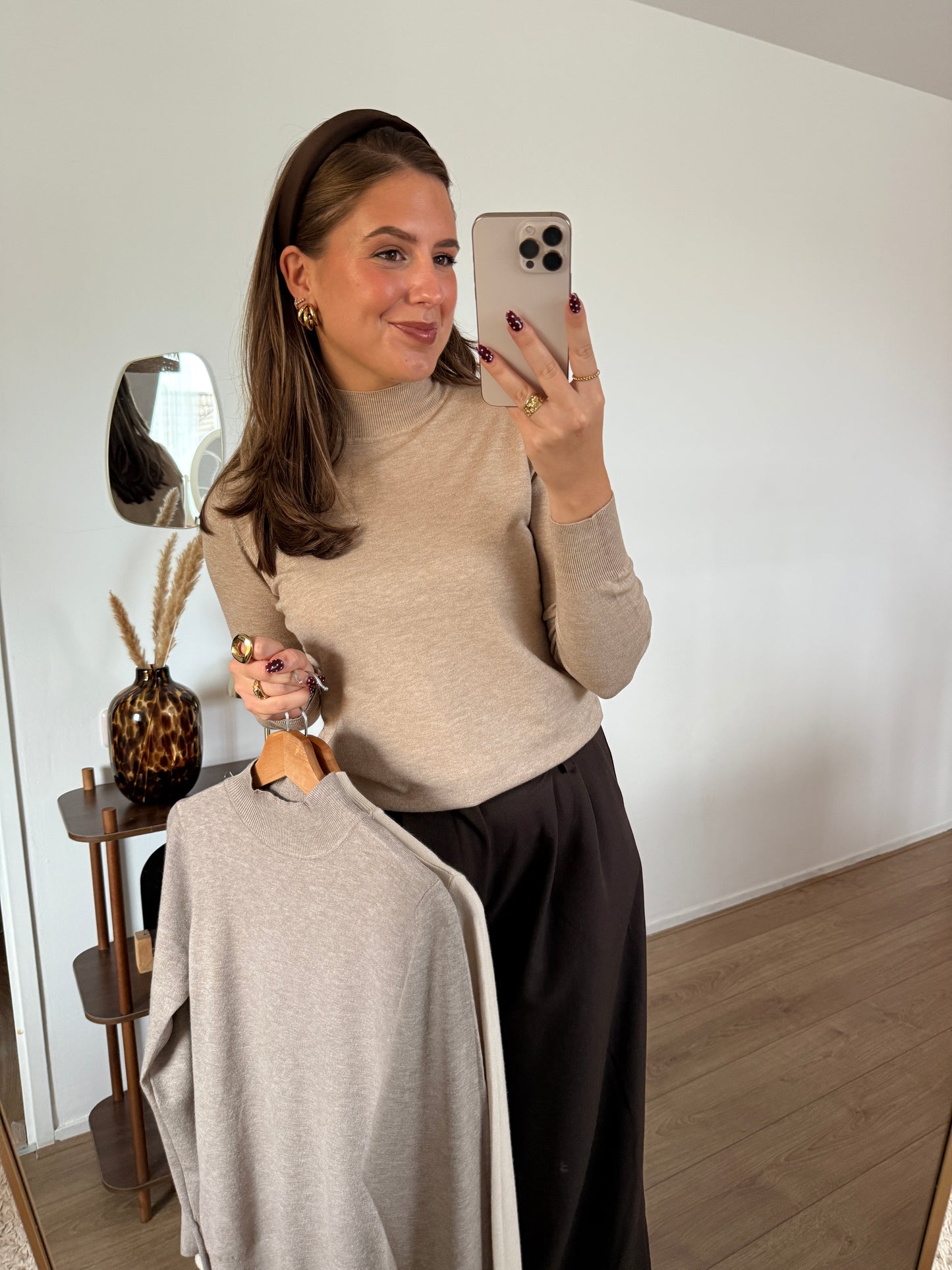 Half hoge coltrui - licht camel