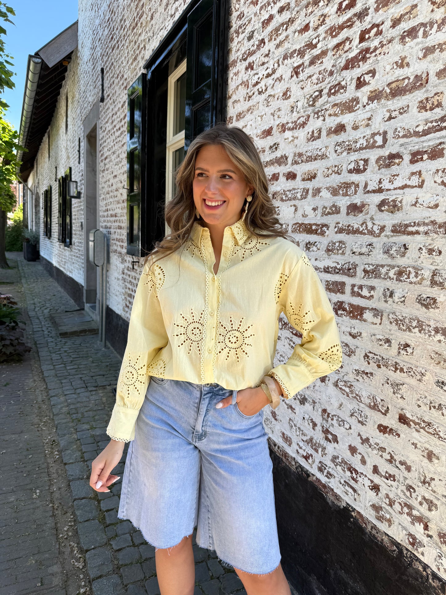 Blouse met zon borduur - Geel