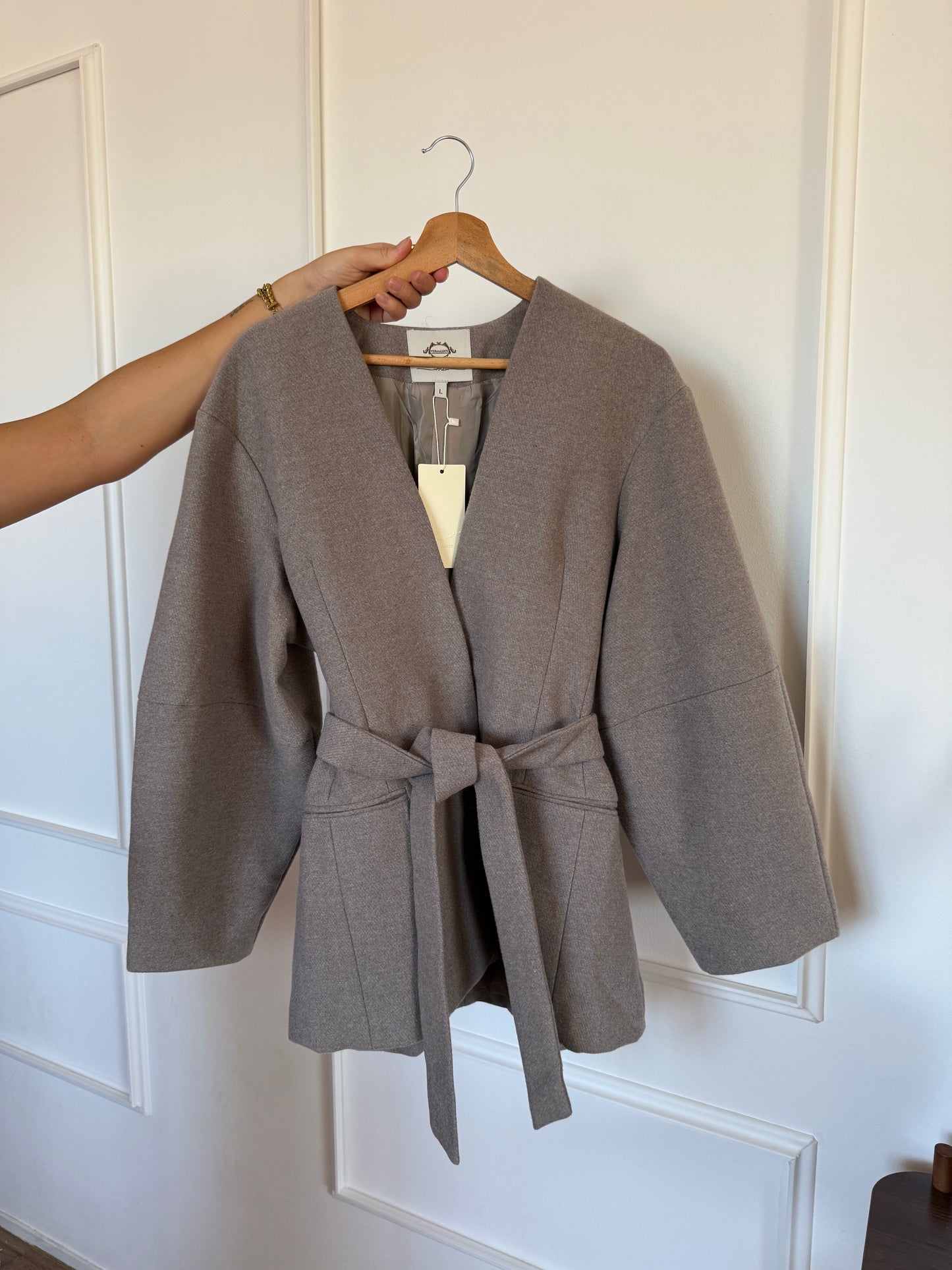 Fitted blazer met riem - Taupe