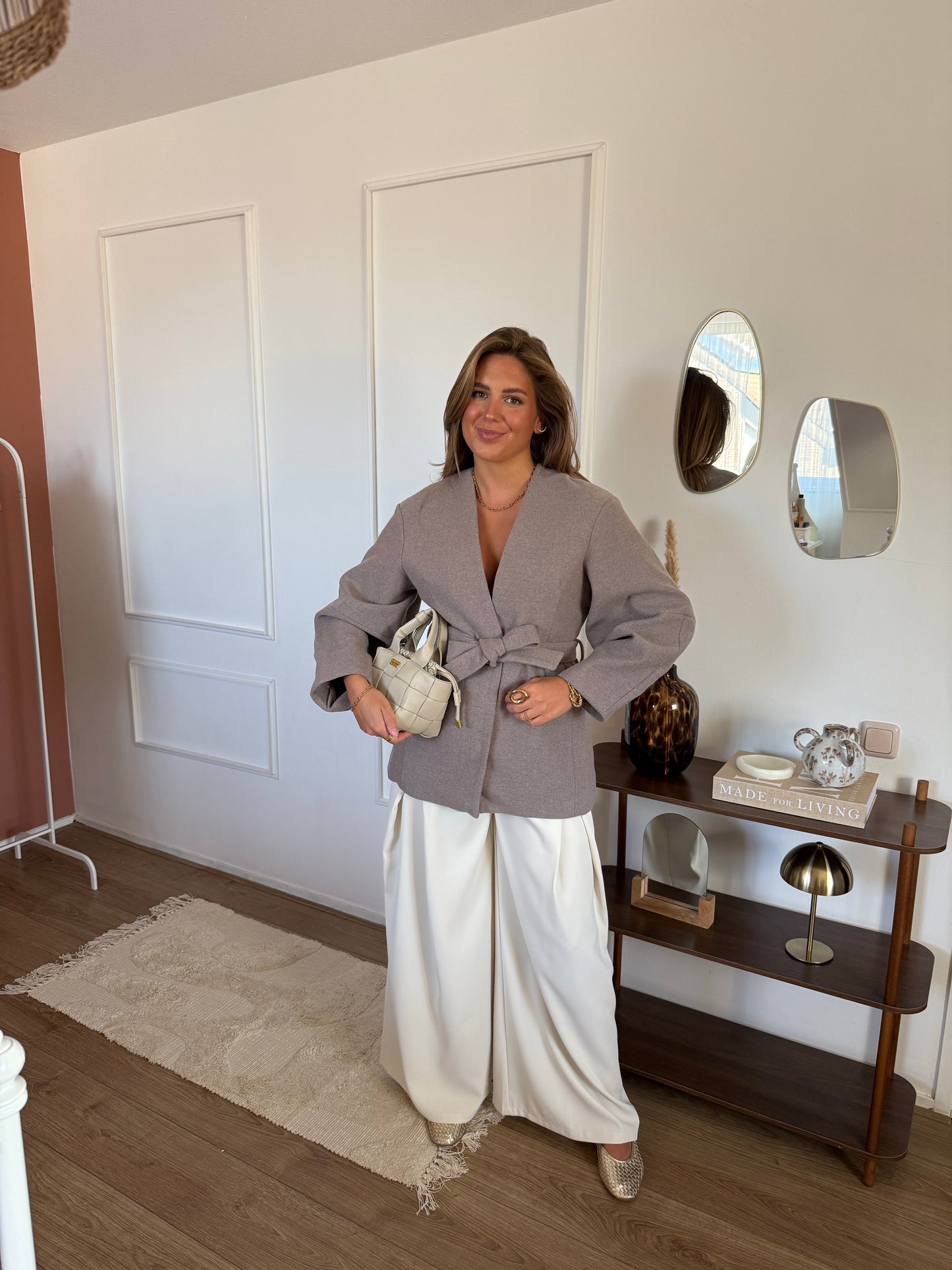 Fitted blazer met riem - Taupe