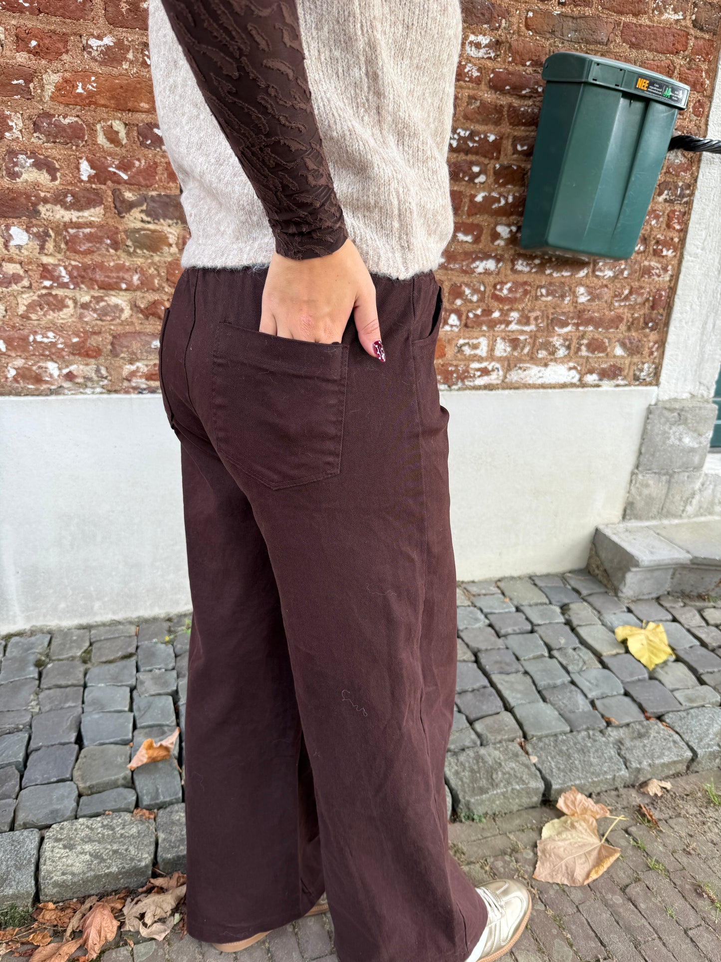 Jeans met strikdetail - Bruin