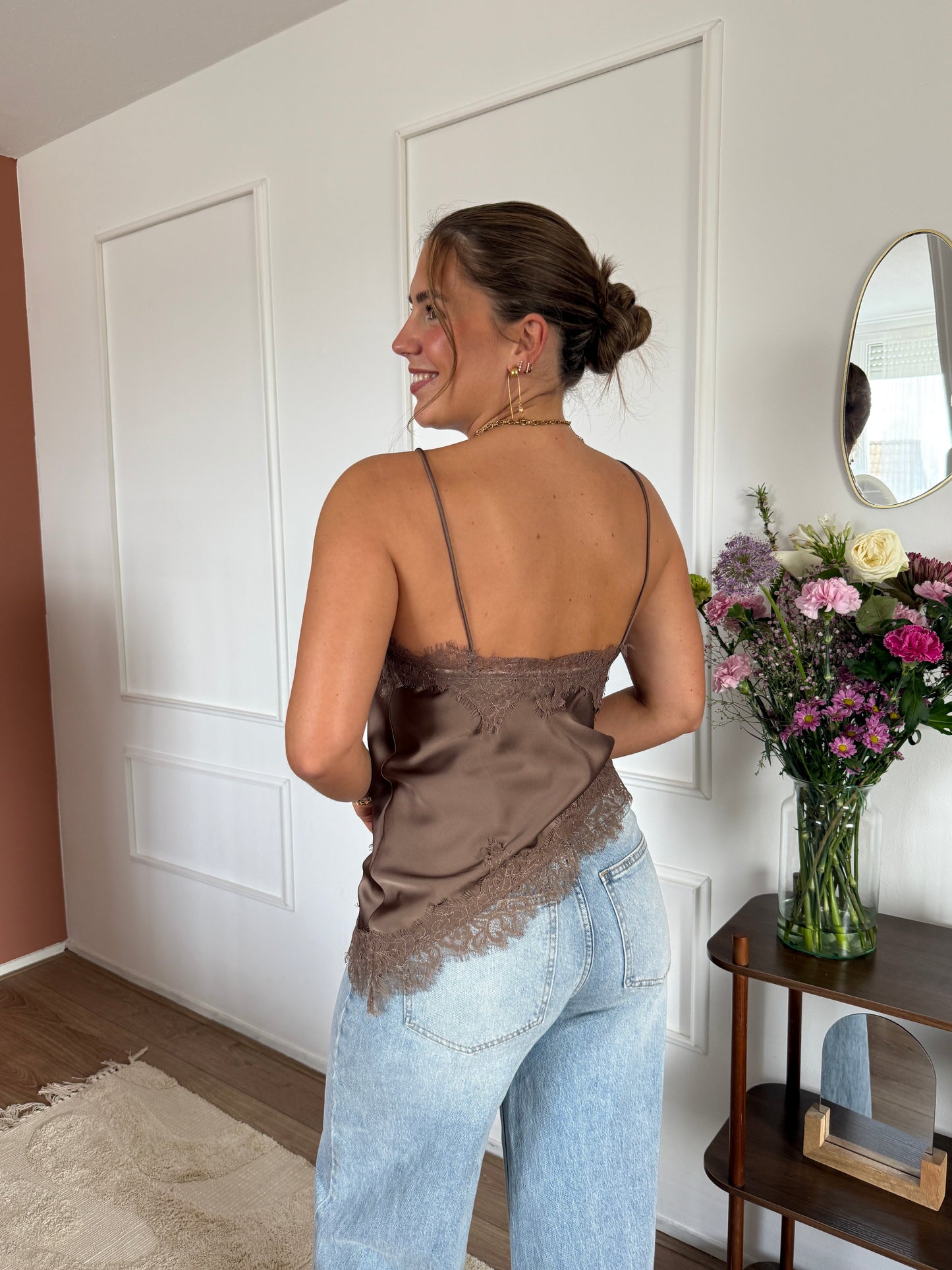 Kanten top - Taupe