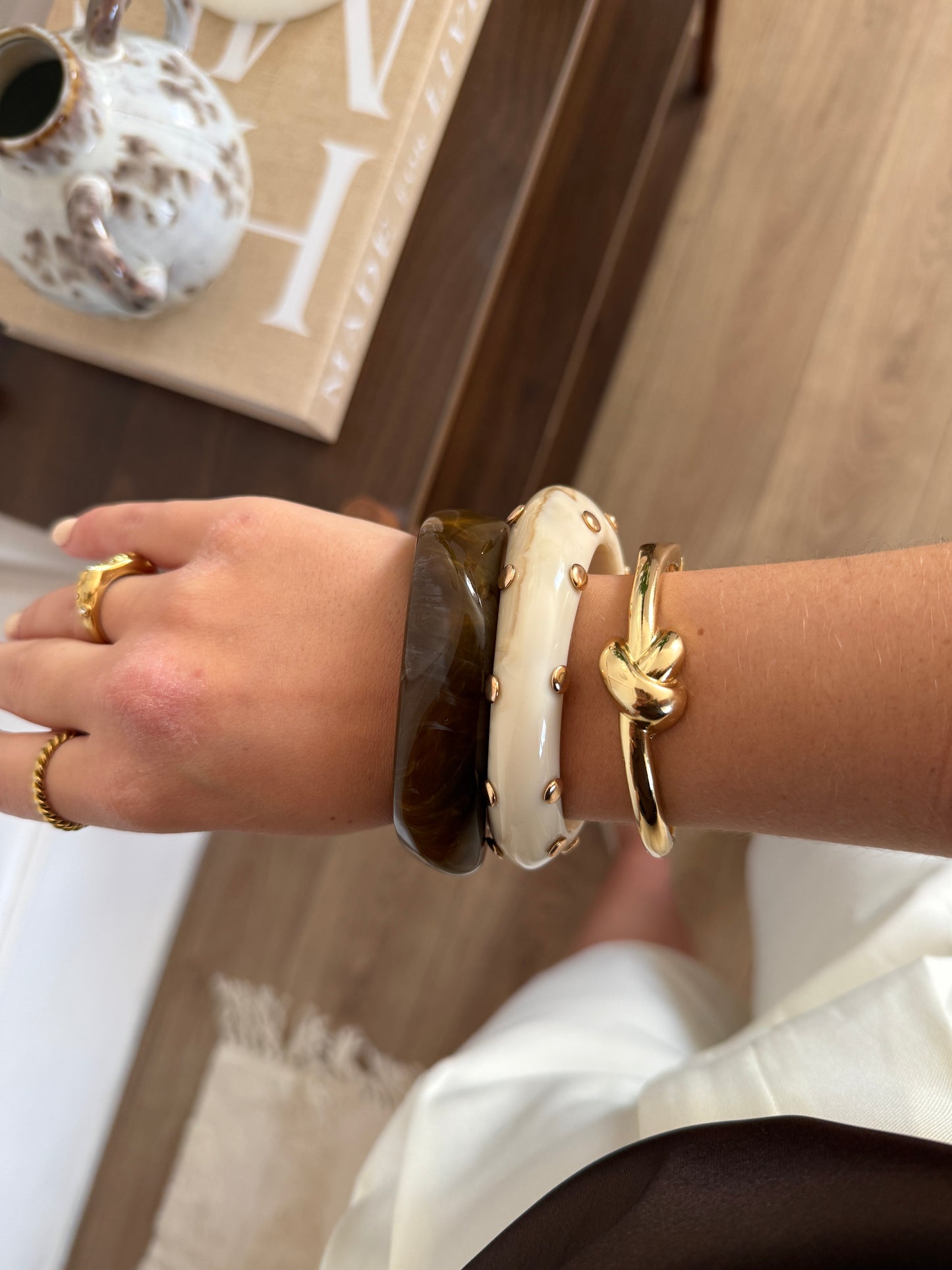 Armband met studs - Beige