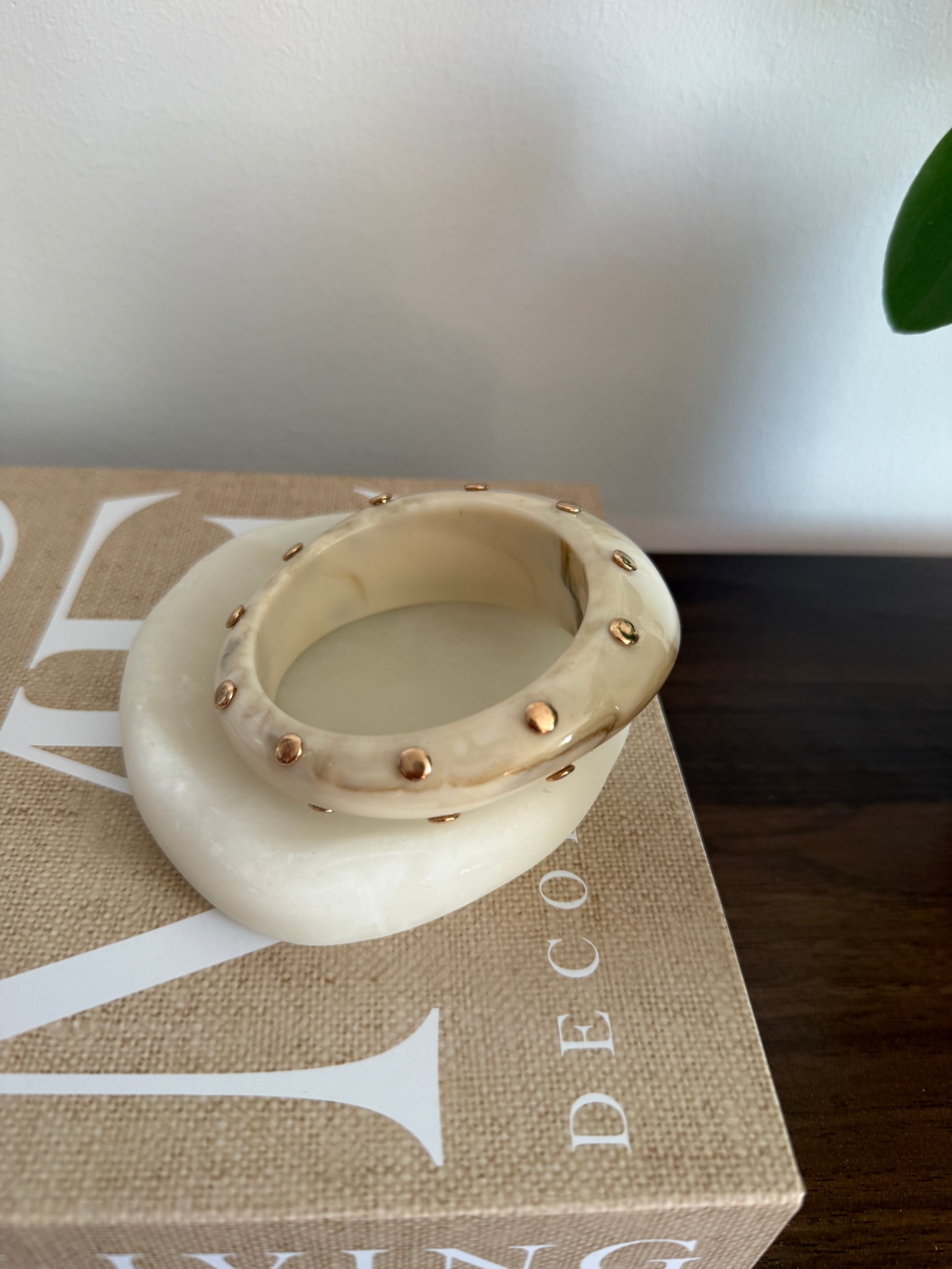 Armband met studs - Beige