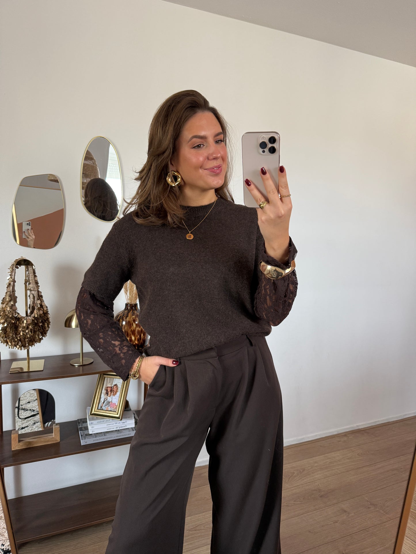 Trui met kanten mouwen - bruin